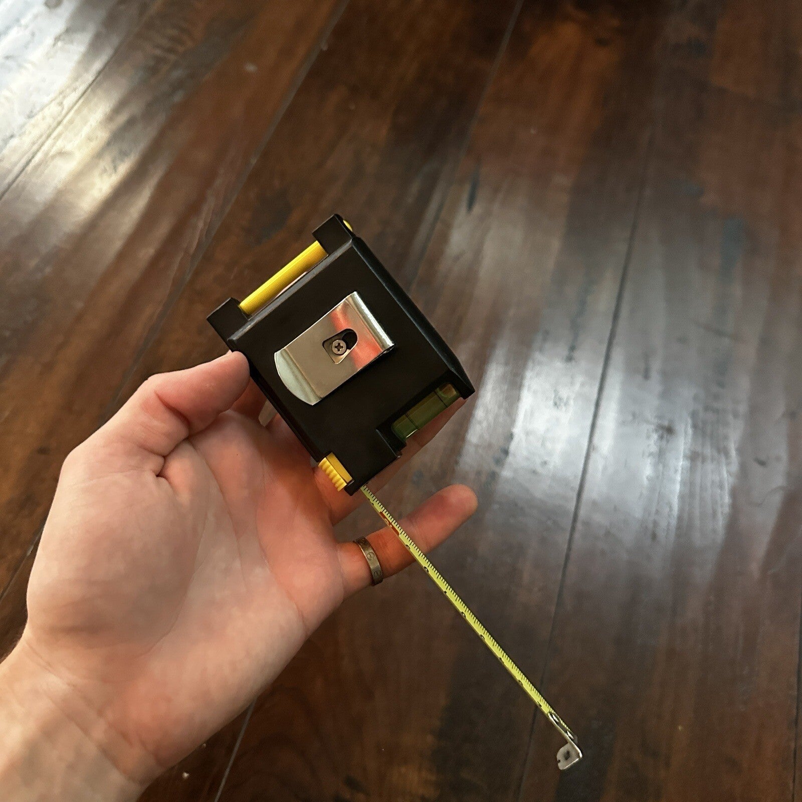 Tape Measure With A Level And Small Pad Paper Vintage CM Old School Cute Spirit