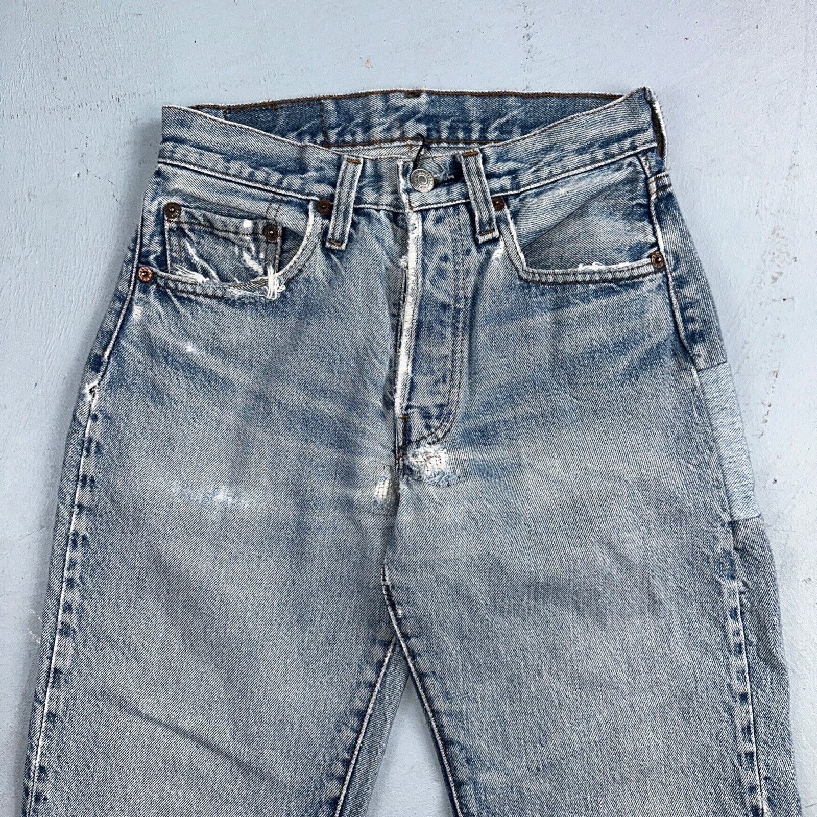 Levis 501 Vintage 80s Redline Selvedge USA XX Jeans Light Wash 524 Act 25x29