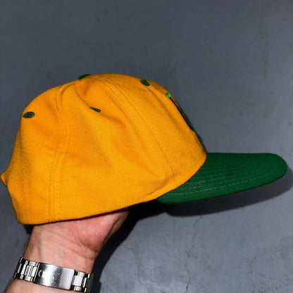 Vintage University of Oregon Hat UO Green Yellow Fitted Baseball Cap Ducks NCAA