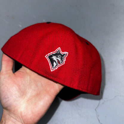 Wisconsin Badgers Red Snap Back Baseball Trucker Hat Cap VTG Zephyr Korea 80s