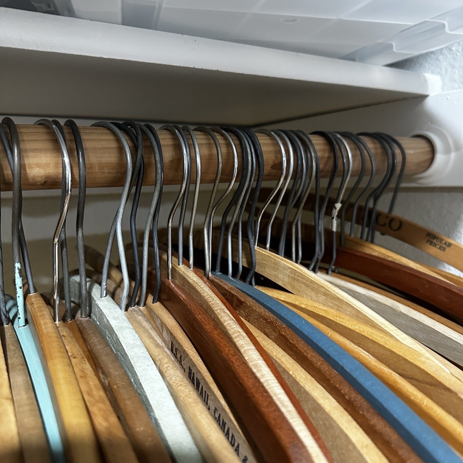 Vintage USA Wood Clothing Hangers Ads Dry Cleaners Laundry 1940s-60s ONLY ONE!