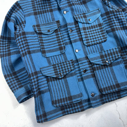 Pendleton Wool Coat Mackinaw VTG Hunting Jacket Blue Plaid Mens Large USA 80s
