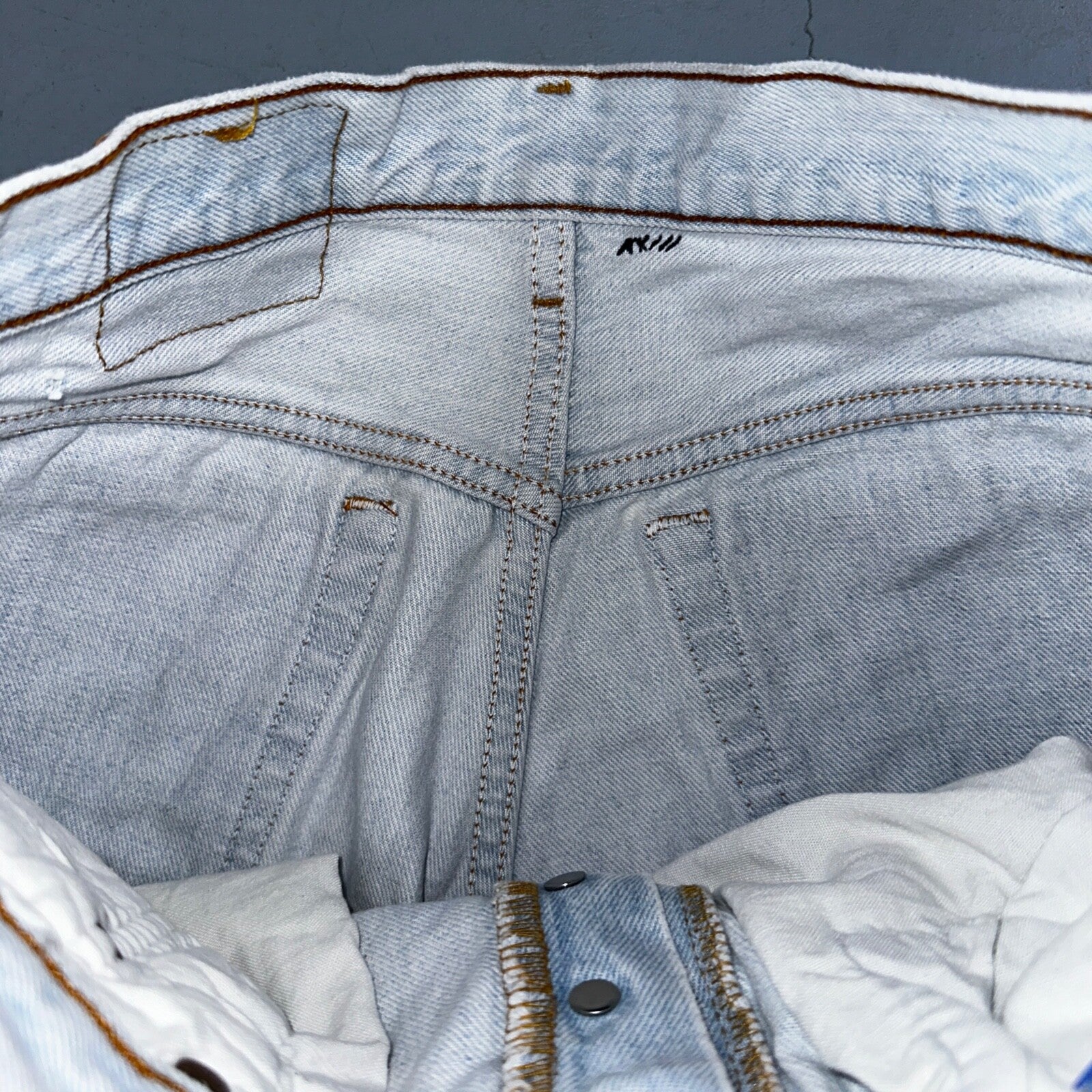 Levis 501 Vintage 90s USA XX Straight Leg Jeans Blue Light Wash 32x34 Act 29x26