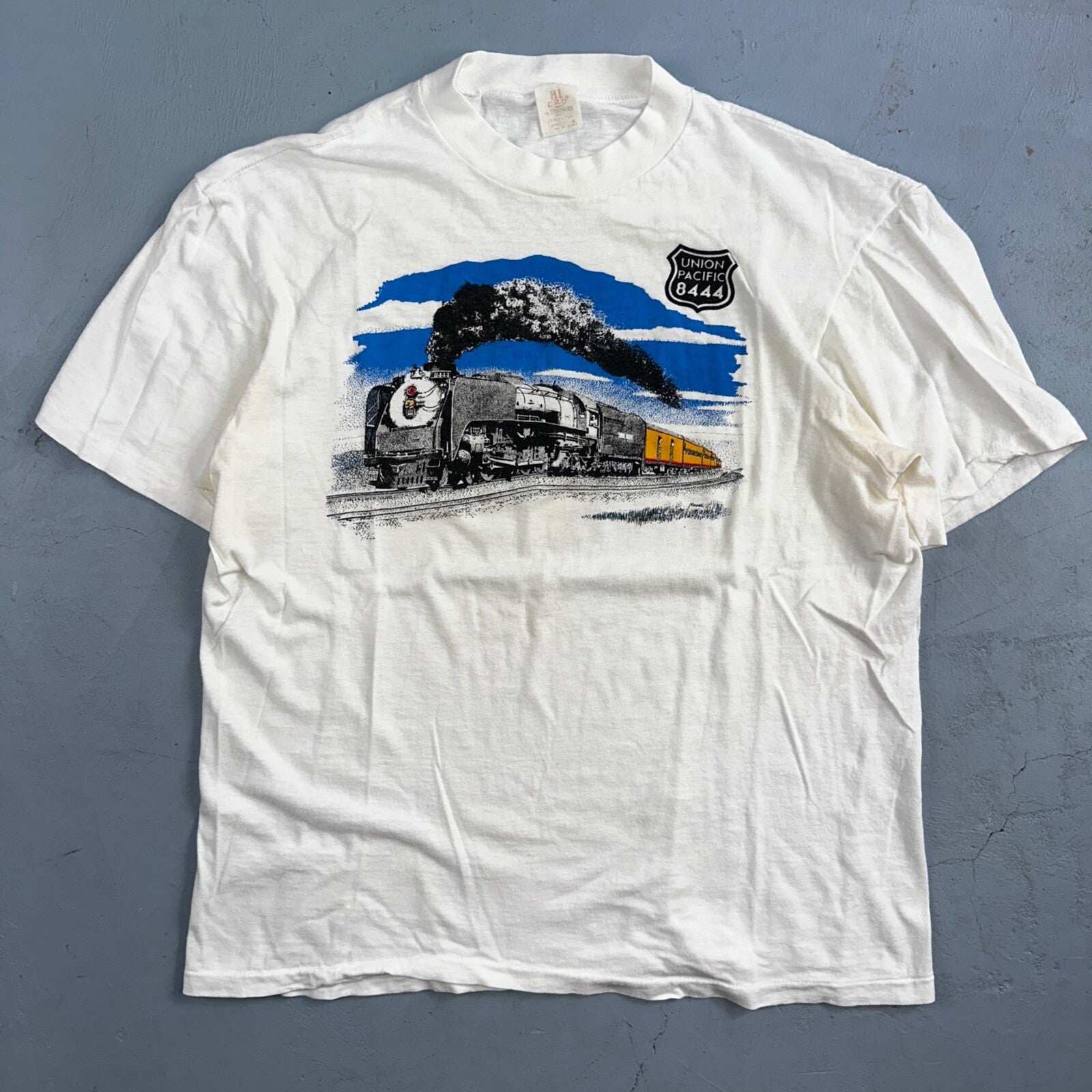 Union Pacific 70s USA VTG T Shirt Train 8444 Coast Stedman 1970s Graphic Cool