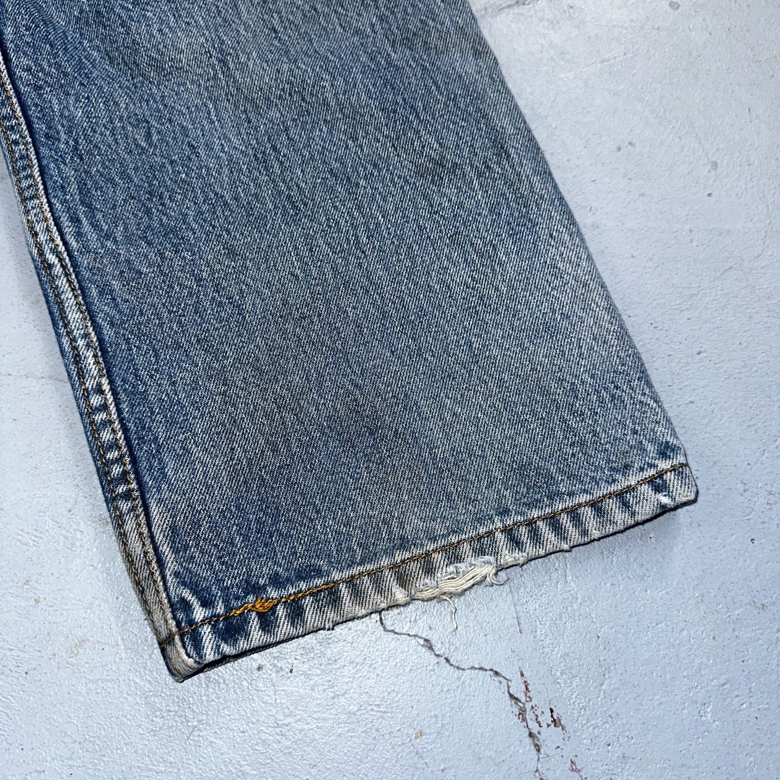 Levis 501 Vintage Y2K 90s XX Straight Leg Jeans Blue Light Wash 36x34 Act 33x30