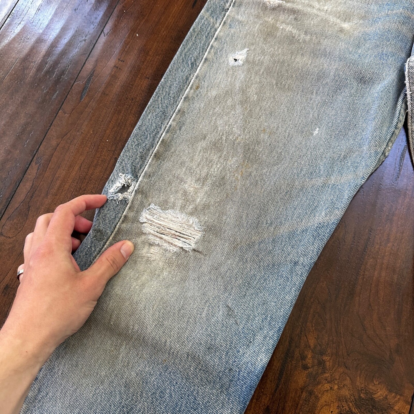 Levis 501 Vintage 90s Straight Leg XX USA Jeans 32x36 Thrashed Wash Act 30x31