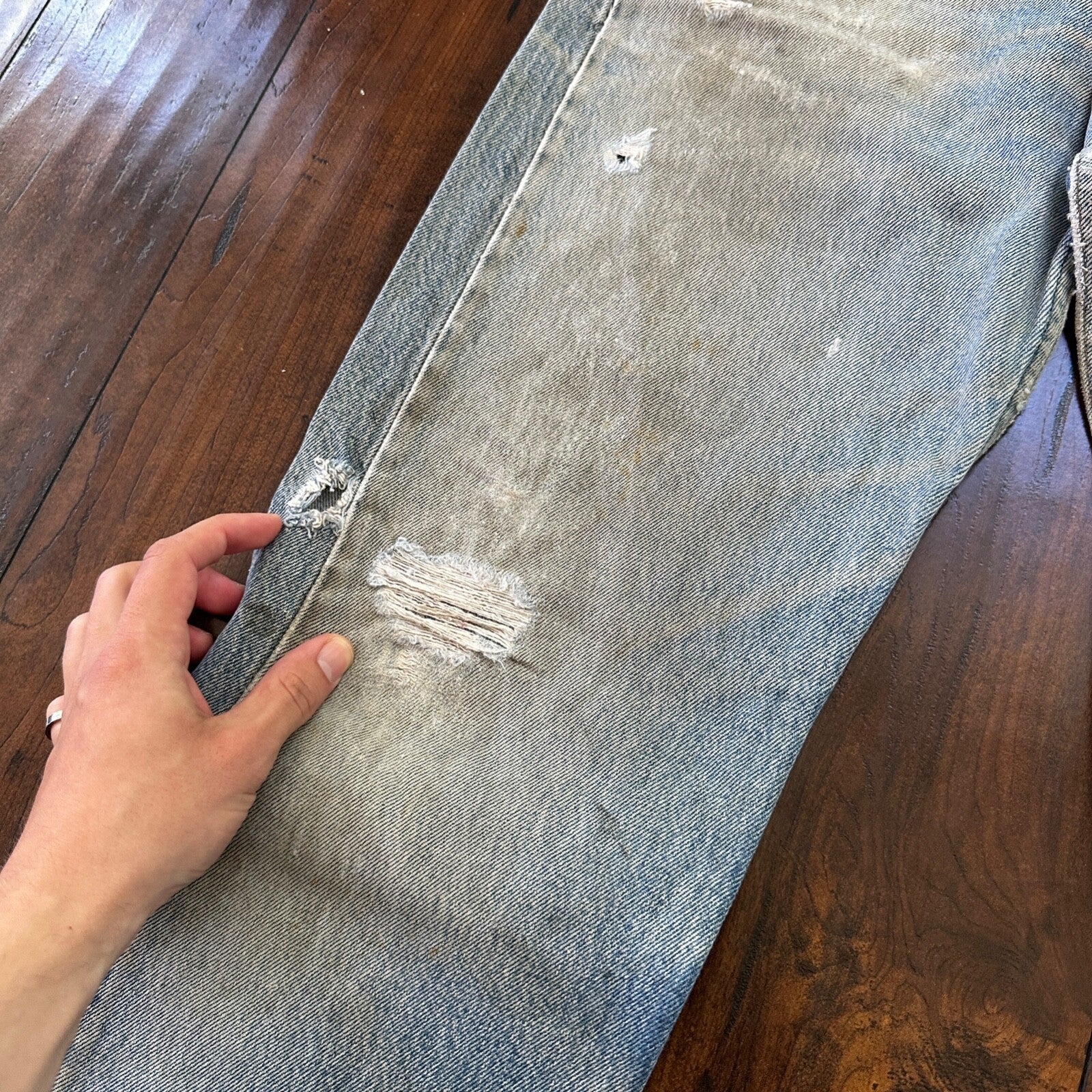 Levis 501 Vintage 90s Straight Leg XX USA Jeans 32x36 Thrashed Wash Act 30x31