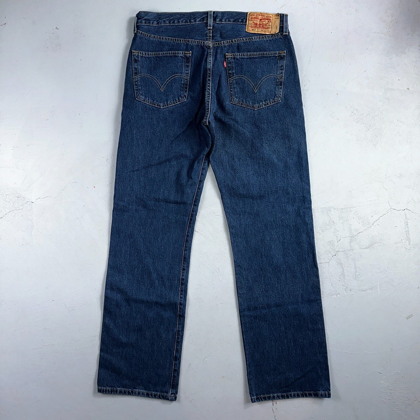 Levis 501 Vintage Y2K Columbia Straight Leg Jeans 36x34 90s Med Wash Act 35x34
