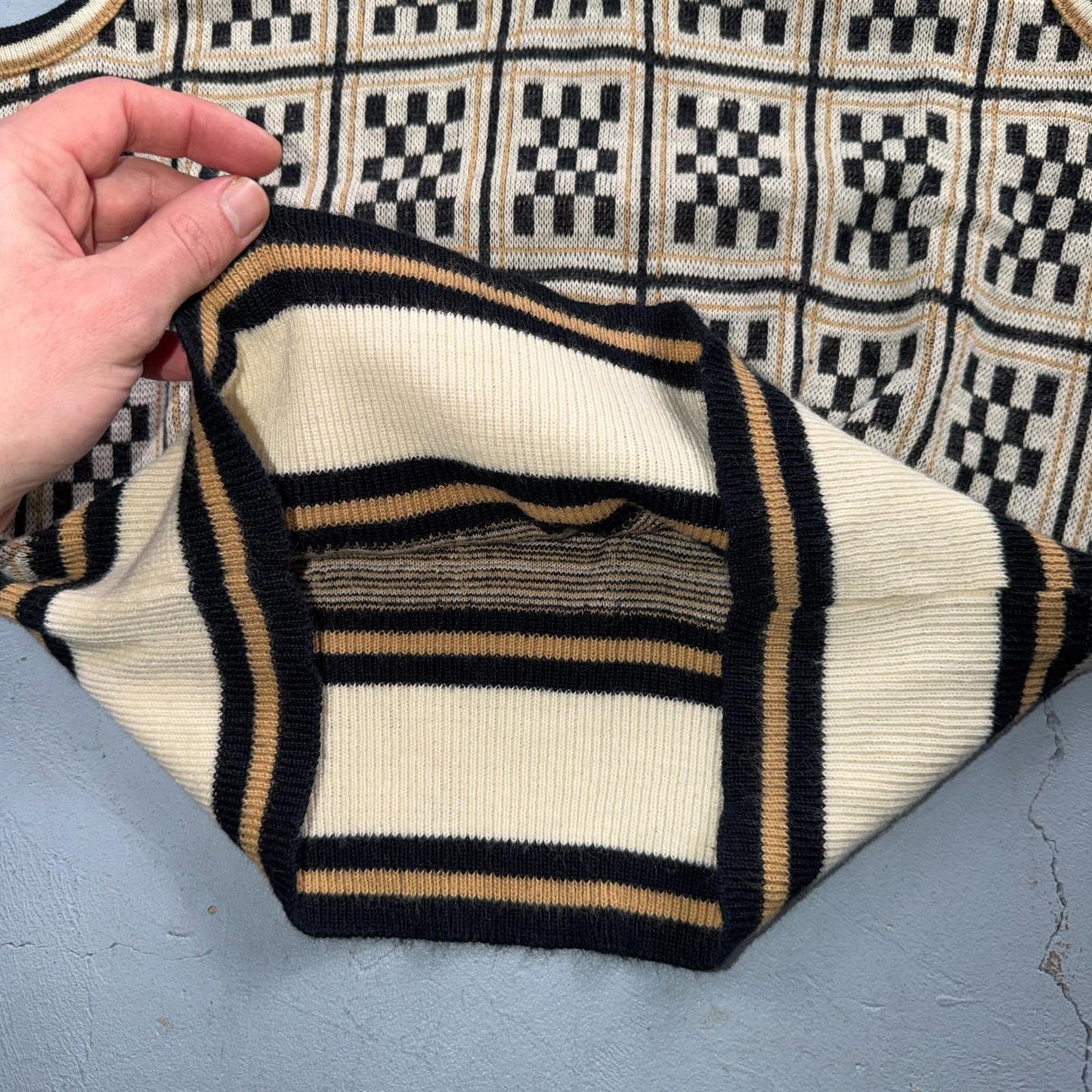 VTG Geometric Sweater Vest Womens S Yellow Black 70s Retro Eclectic 1970s Cool
