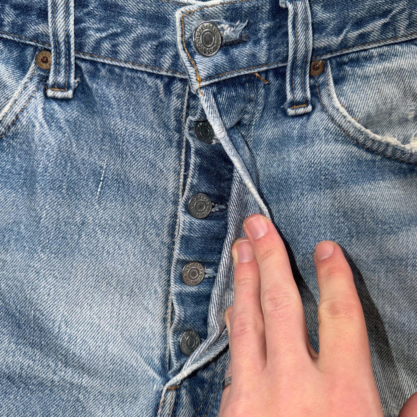 Levis 501 Vintage 80s Redline Selvedge USA XX Jeans Light Wash 34x36 Act 32x32