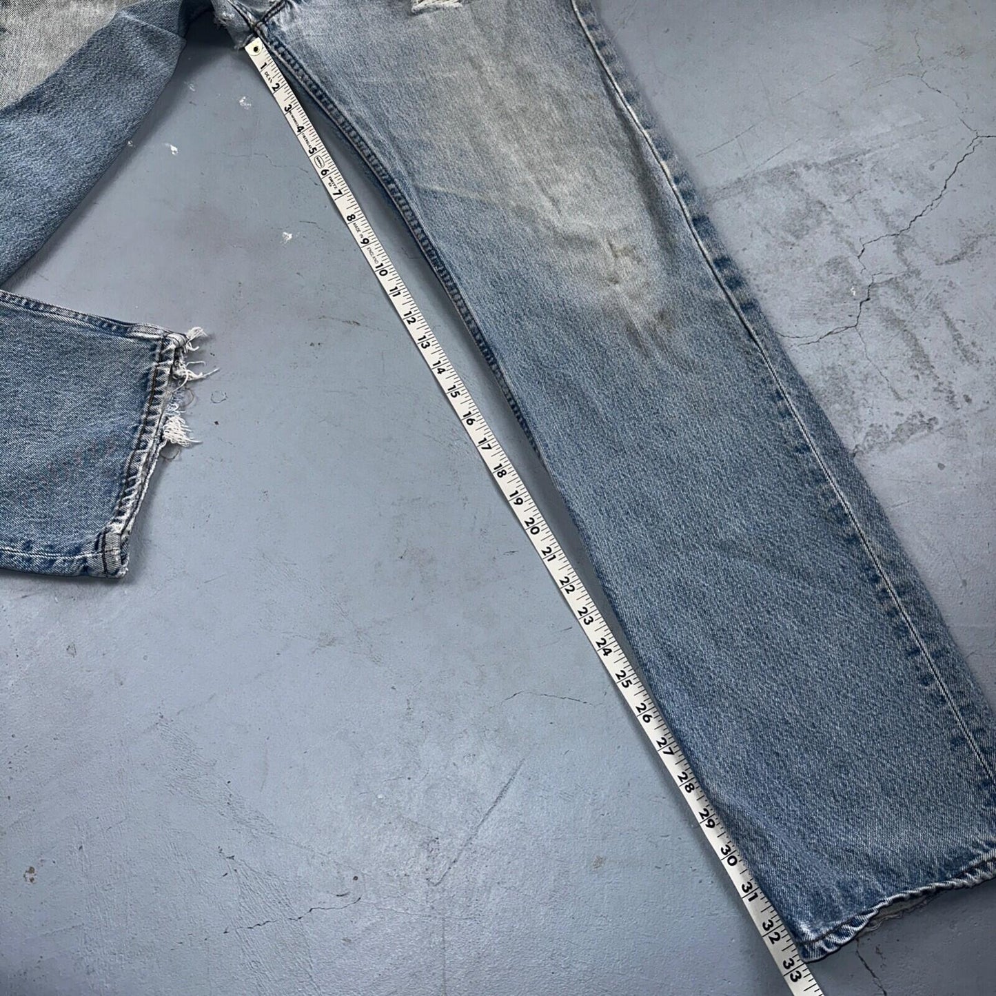 Levis 501 Vintage 90s USA XX Straight Leg Jeans Blue Light Wash 34x34 Act 32x33