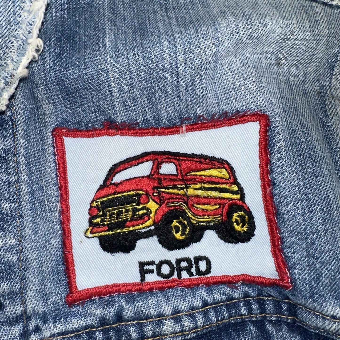 Levis VTG Denim Size 42 Type 3 III Trucker Jean Jacket Thrashed 1970s 70s Patch
