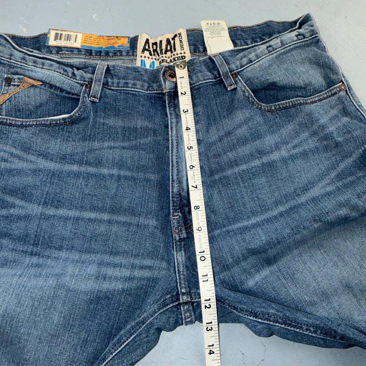 Ariat NWT Jeans Men's Size 36 x 38 Legacy M2 Relaxed Boot Cut Medium Wash