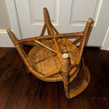 VTG 70s Cane Rattan Wicker Ceylon Natural Cane Seat Kids Chair 1970s Cat Cute