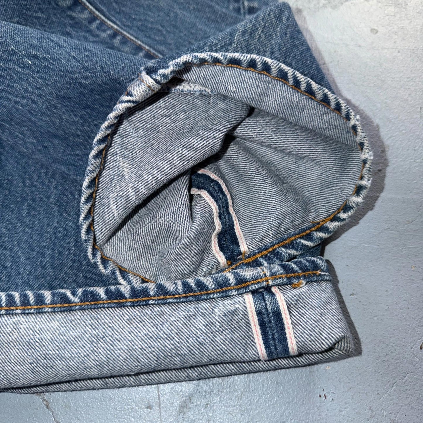 Levis 501 Vintage 80s Redline Selvedge USA XX Jeans Light Wash 32x36 Act 30x31