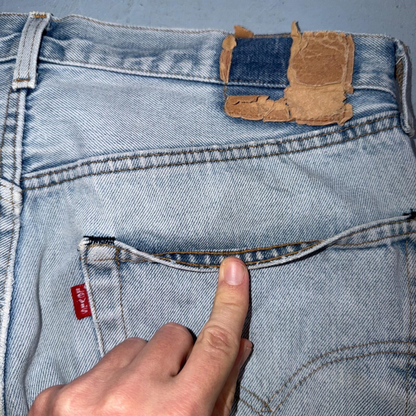 Levis 501 Vintage 80s Redline Selvedge USA XX Jeans Light Wash 36x30 Act 33x28