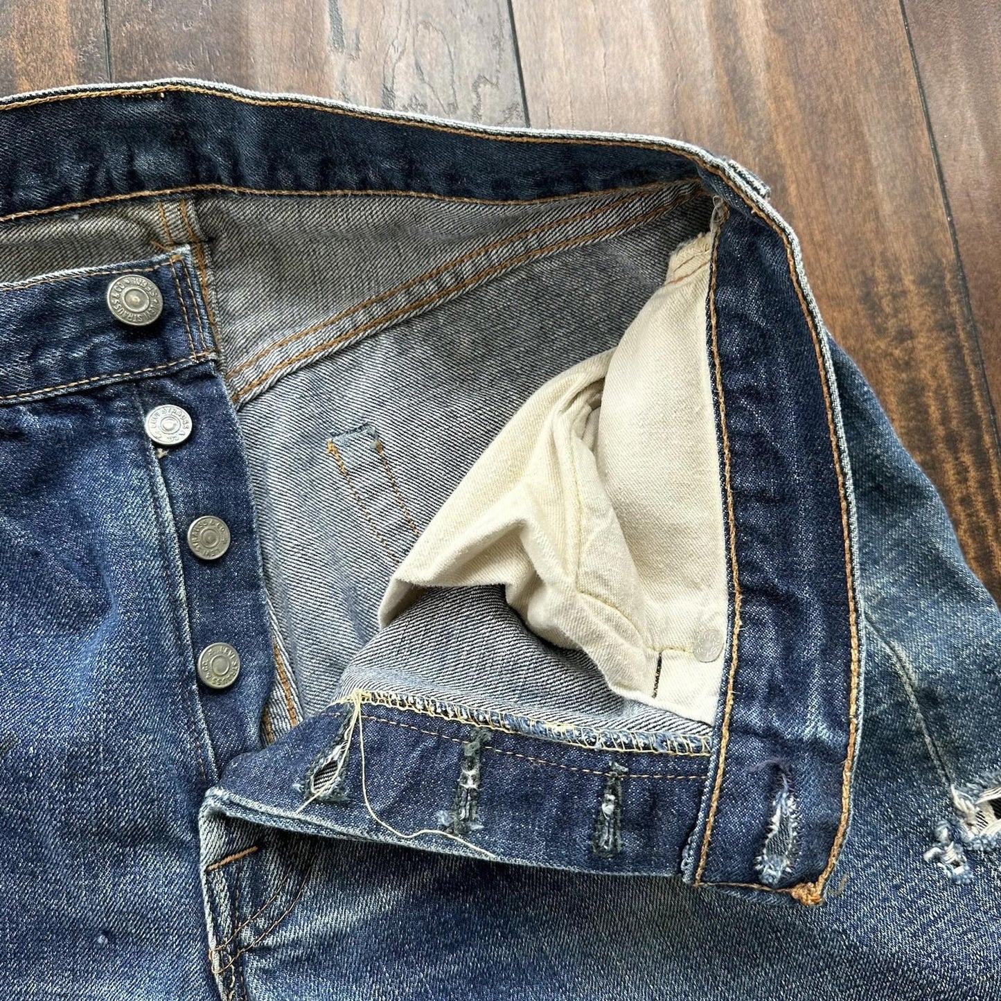 Levis 501 XX Big E True Vintage 60s Redline THRASHED Denim Jeans 1960s 27x26