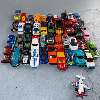Hot Wheels Lot of 44 VTG See Photos Cadillac Lamborghini Sports Cars Collect