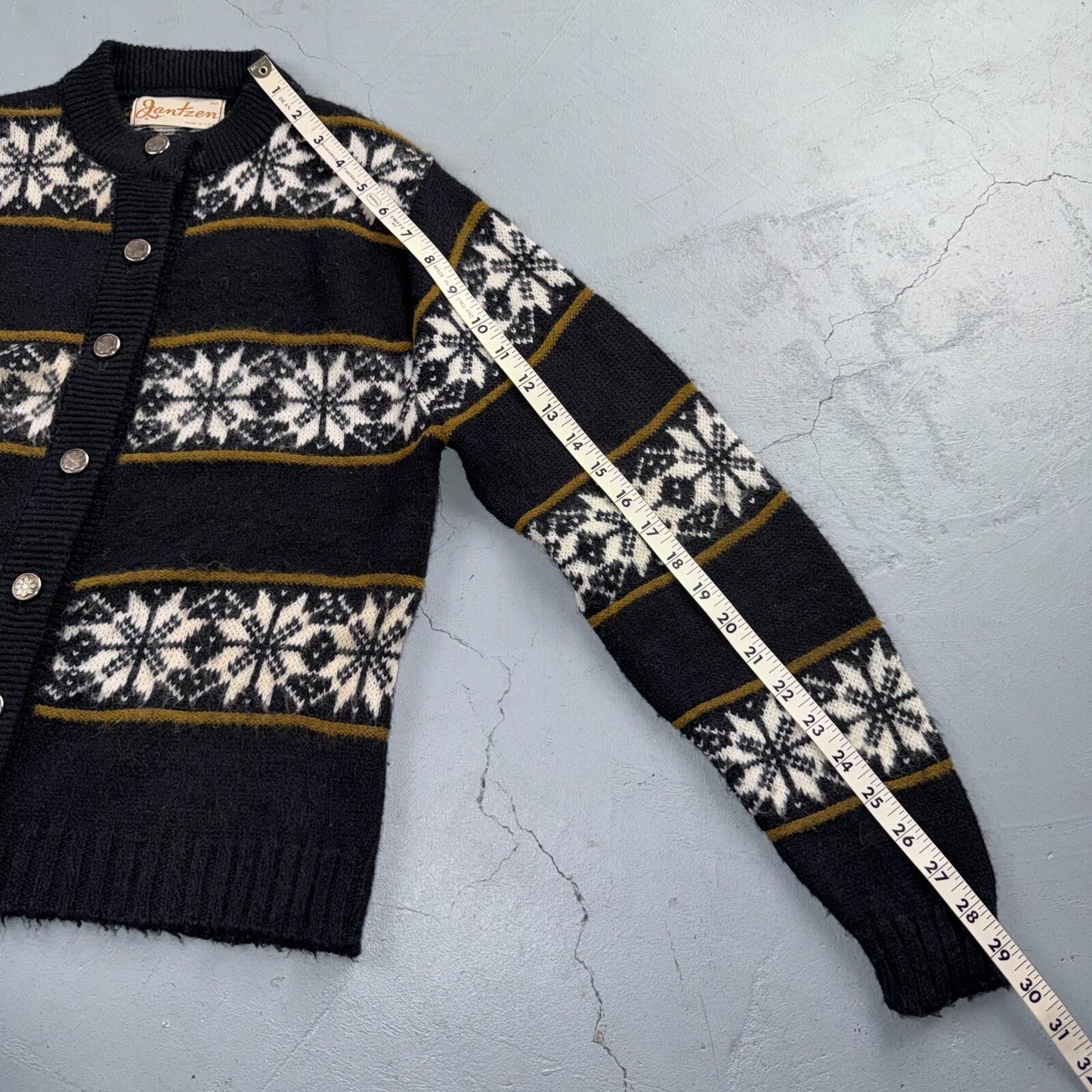 Jantzen Vintage Sweater Pullover Patterned Black Cardigan Size 36 Made USA 60s