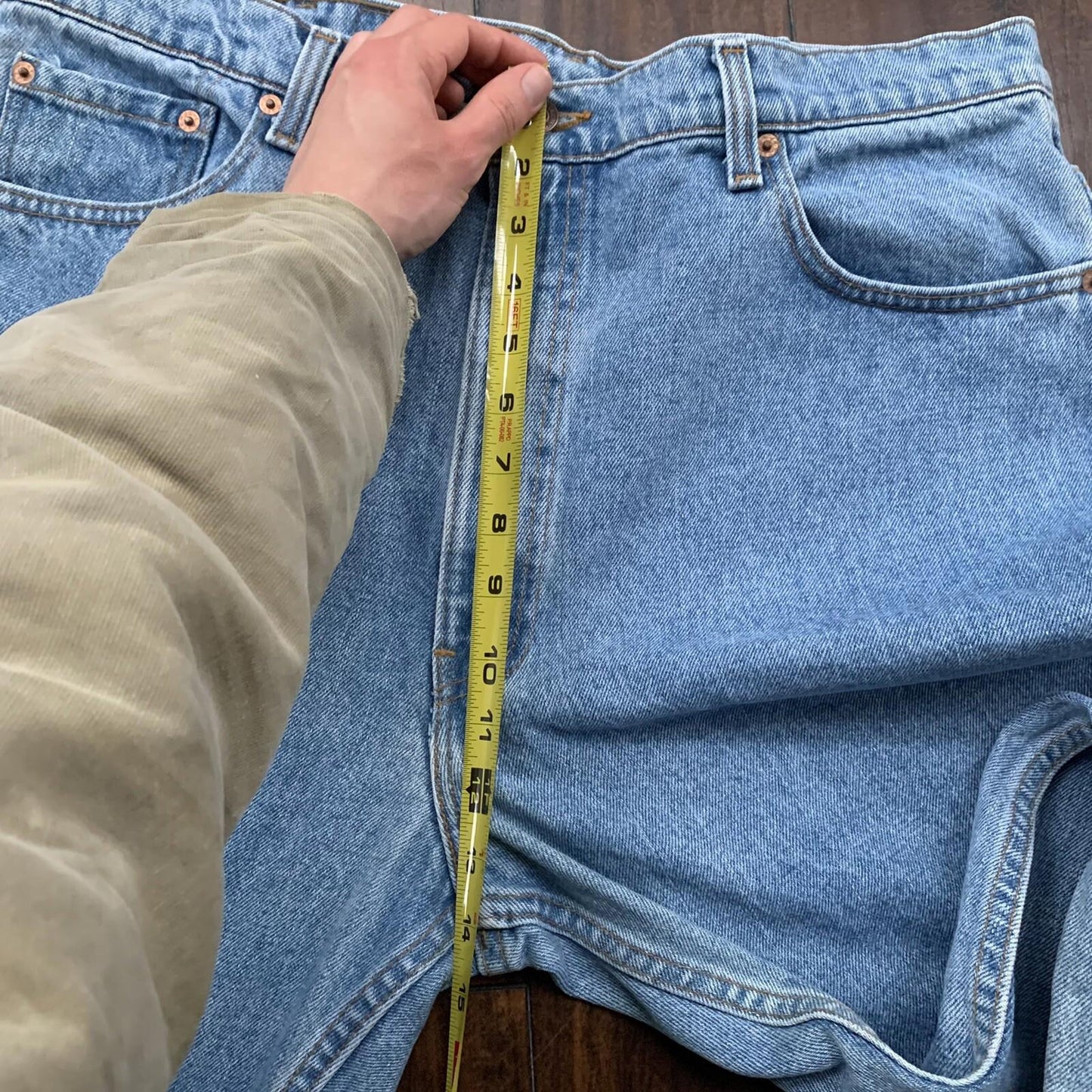 Levis 550 Vintage 90s Tapered Leg USA Relaxed Fit Jeans 40x30 Light Wash 36x30