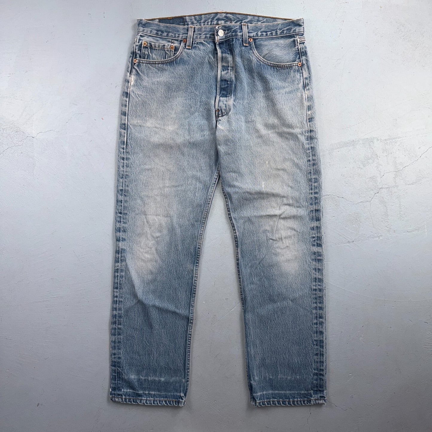 Levis 501 Vintage 90s USA XX Straight Leg Jeans Blue Light Wash 35x33 Act 34x29