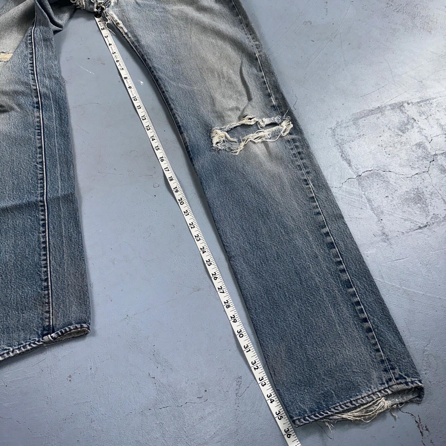 Levis 501 Vintage 80s Redline Selvedge USA XX Jeans Light Wash 34x40 Act 32x36