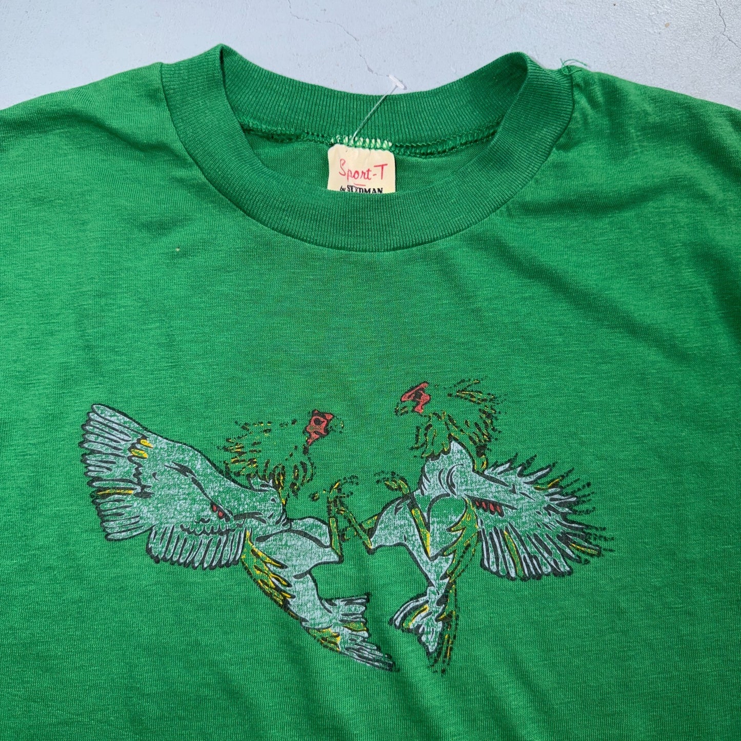 Roosters Cock Fighting VTG T Shirt 1970s 70s Graphic Chickens Rare Unique Boxin