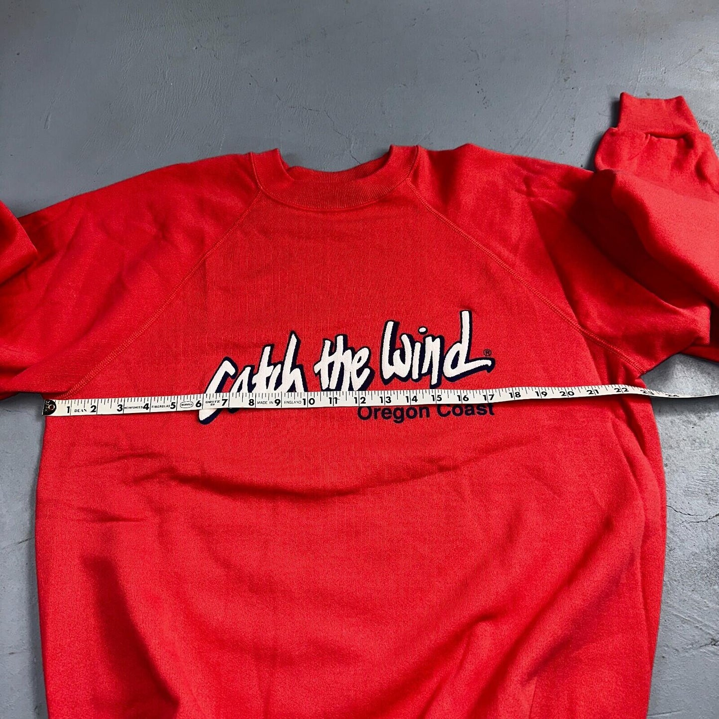 Hanes VTG Catch The Wind Crew Neck Sweatshirt Central Oregon 80s Pink XL