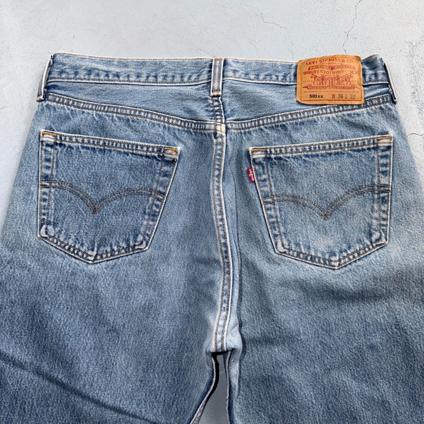Levis 501 Vintage 90s USA XX Straight Leg Jeans Blue Light Wash 36x32 Act 33x27