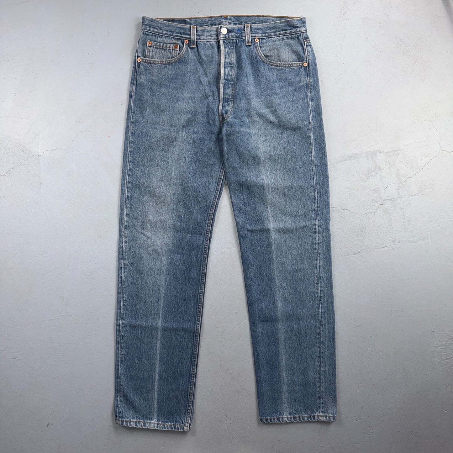 Levis 501 Vintage 90s USA XX Straight Leg Jeans Blue Light Wash 36x32 Act 34x31