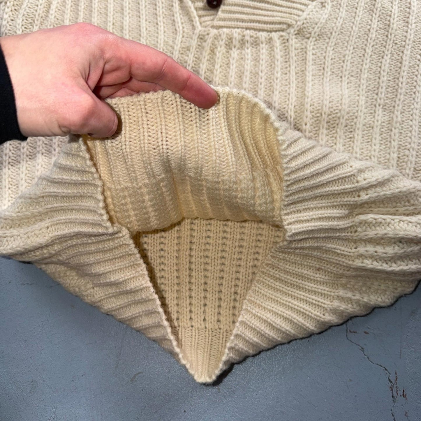 VTG Abercrombie & Fitch Heavy Wool Shawl Sweater Oatmeal Beige Fisherman 70s