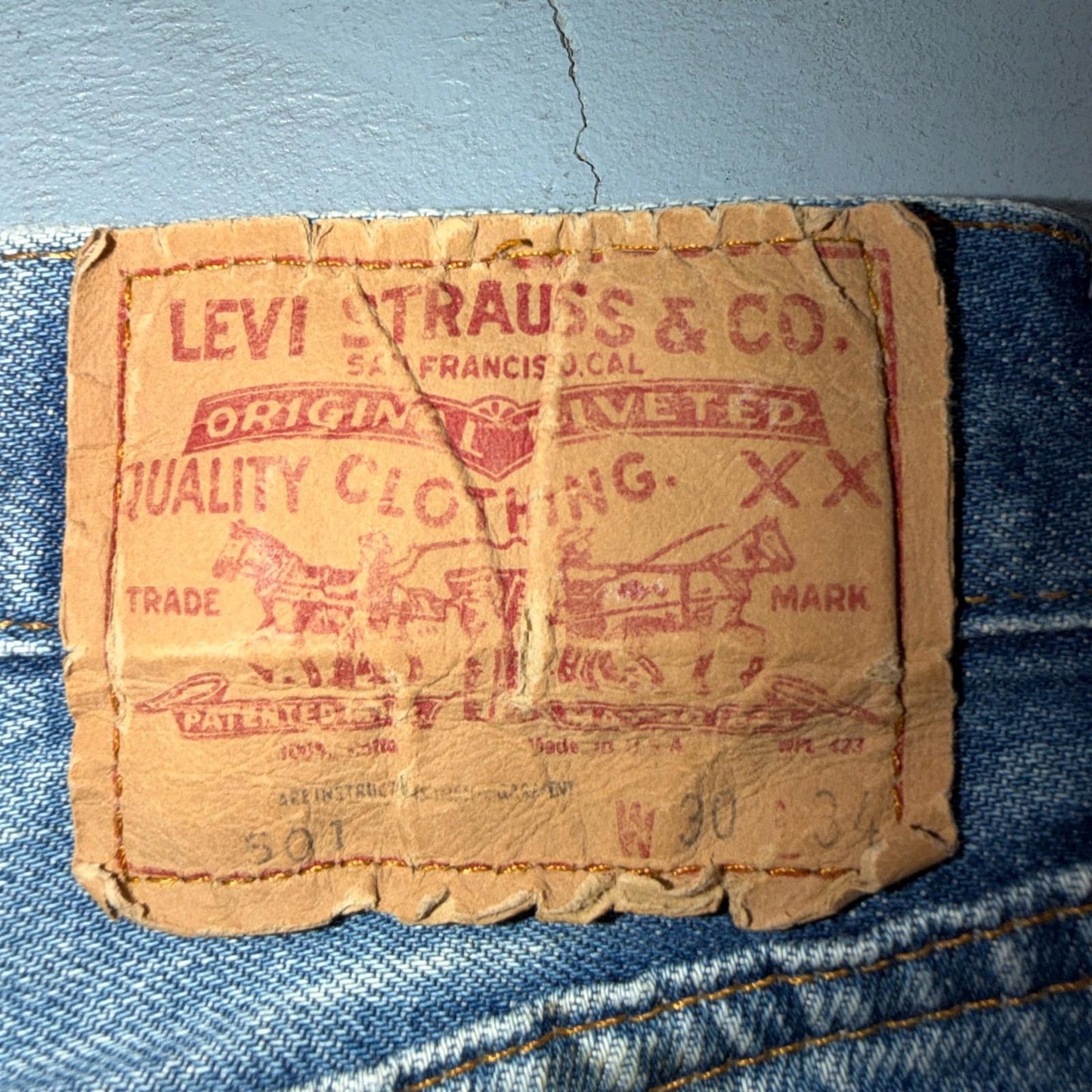 Levis 501 Vintage 80s Redline Selvedge USA XX Jeans Light Wash 30x34 Act 28x29