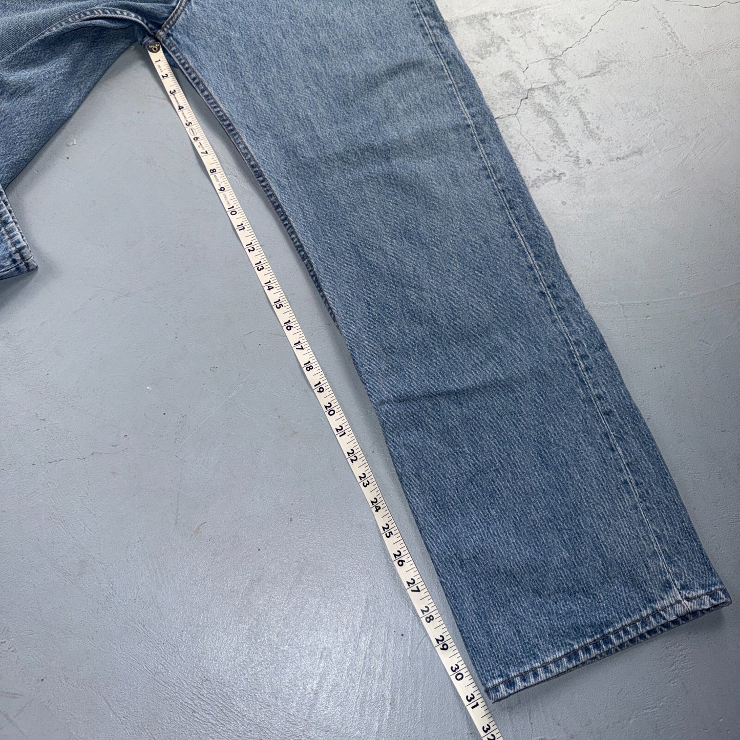 Levis 501 Vintage 80s USA XX Straight Leg Jeans Blue Light Wash 40x32 Act 39x31