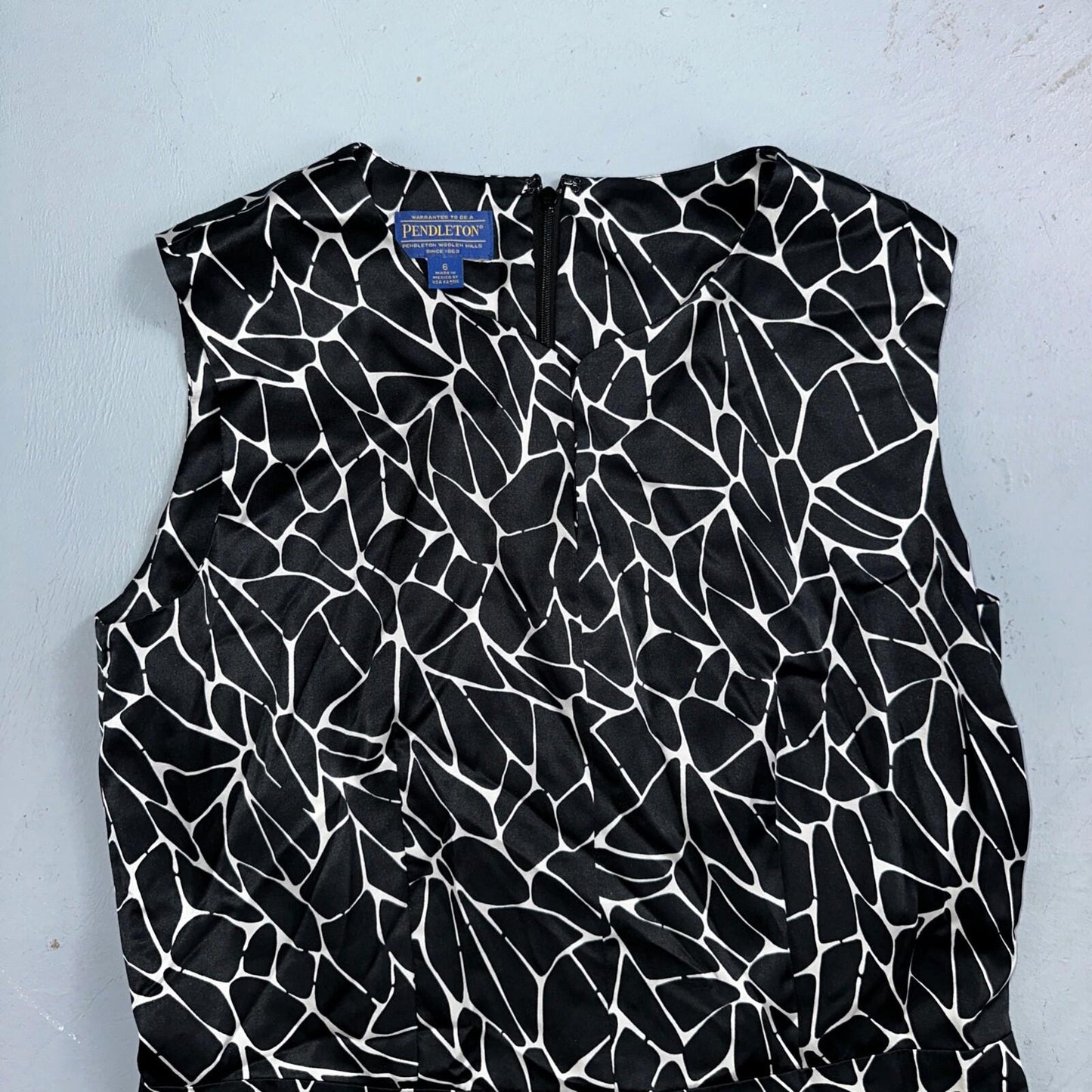 Pendleton Women's Size 6 Silk Blend Sleeveless Black White Fit N Flare Dress