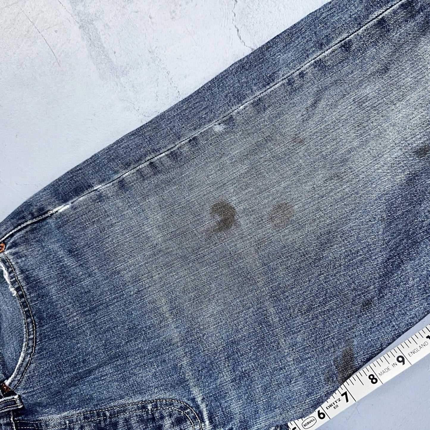 Levis 501 Vintage 90s Hungary Straight Leg Jeans 31x32 Y2K Med Wash Act 28x30