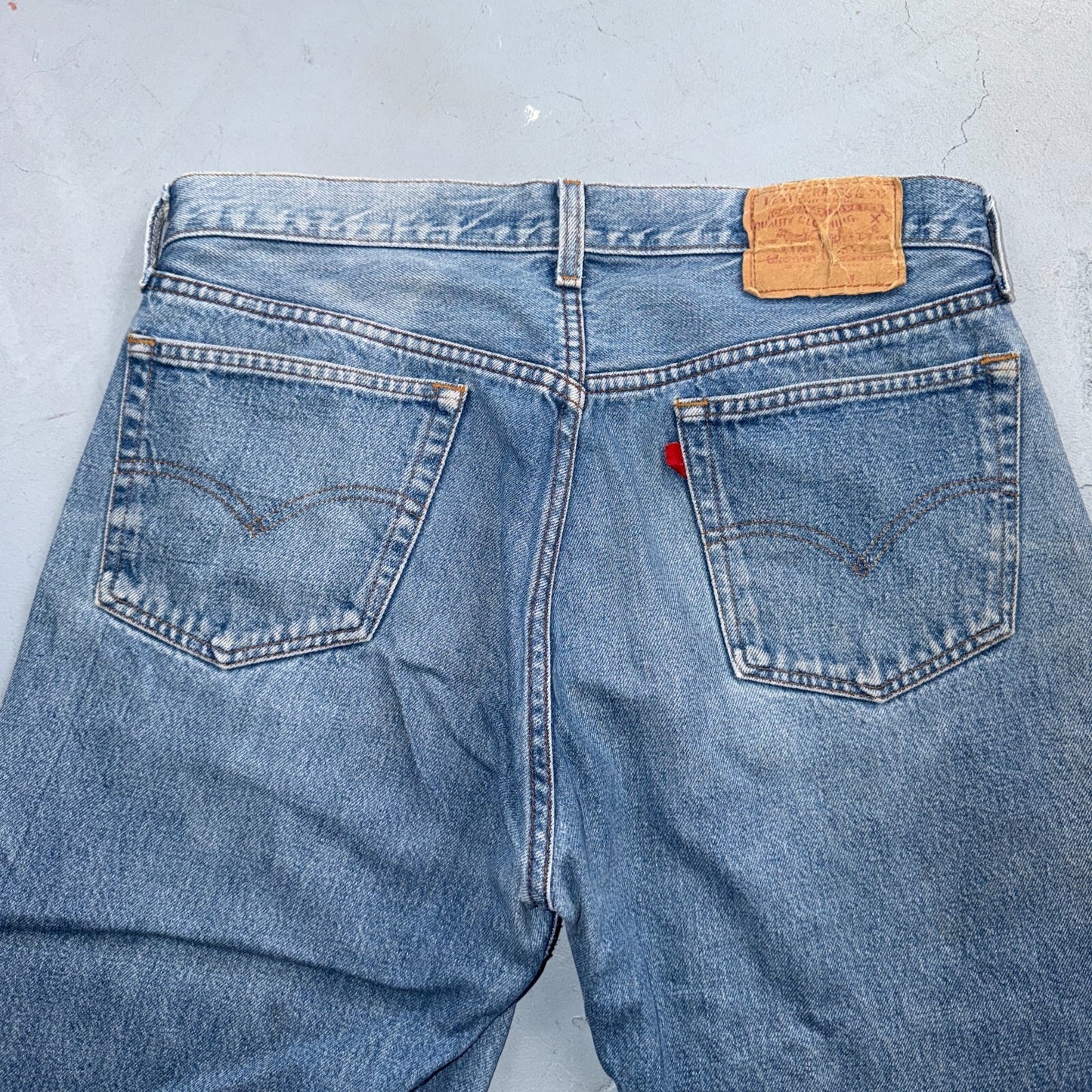 Levis 501 Vintage 80s Redline Selvedge USA XX Jeans Light Wash Act 33x32