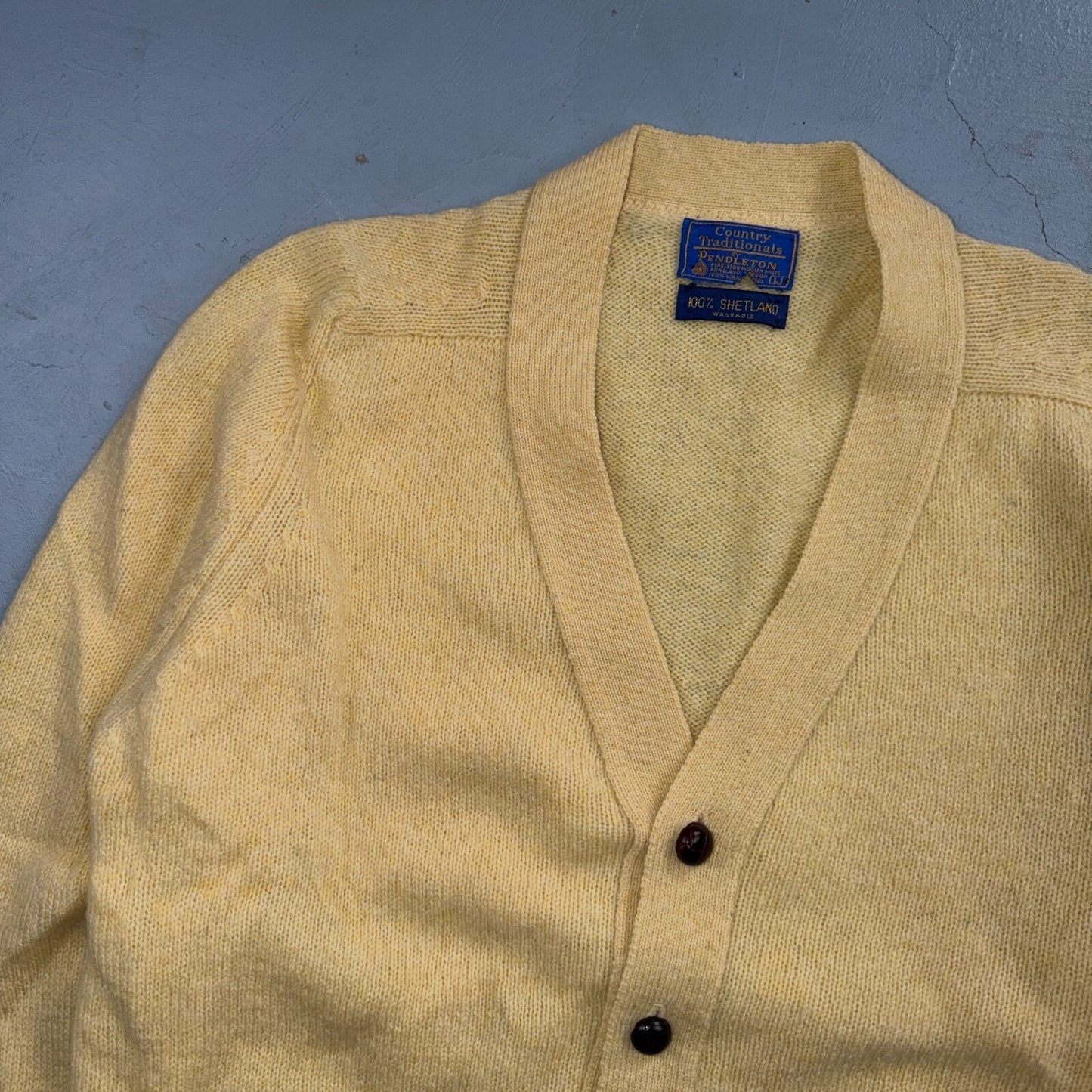 Pendleton VTG Mens Yellow Shetland Virgin Wool Button V Neck Cardigan Sweater 70