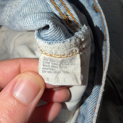 Levis 501 Vintage 80s Redline Selvedge USA XX Jeans Light Wash 36x30 Act 33x28
