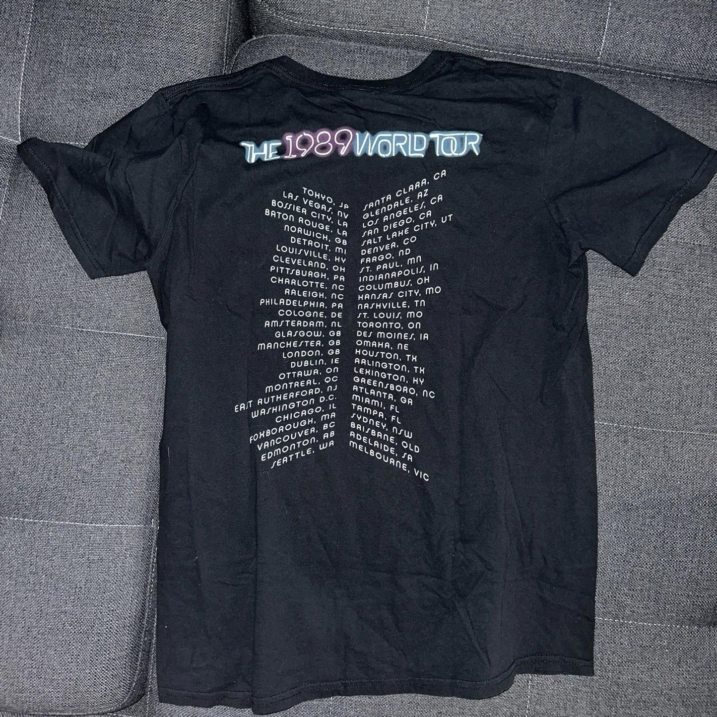 Taylor Swift 1989 Tour Shirt M Unisex Gildan Softstyle Medium Promo Concert