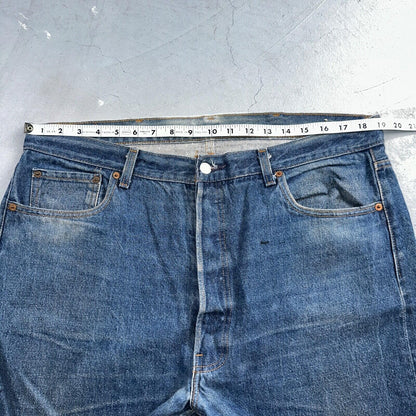 Levis 501 Vintage 80s USA XX Straight Leg Jeans Blue Light Wash 40x33 Act 38x29