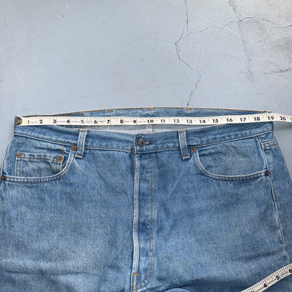 Levis 501 Vintage 80s USA XX Straight Leg Jeans Blue Light Wash 40x33 Act 38x29
