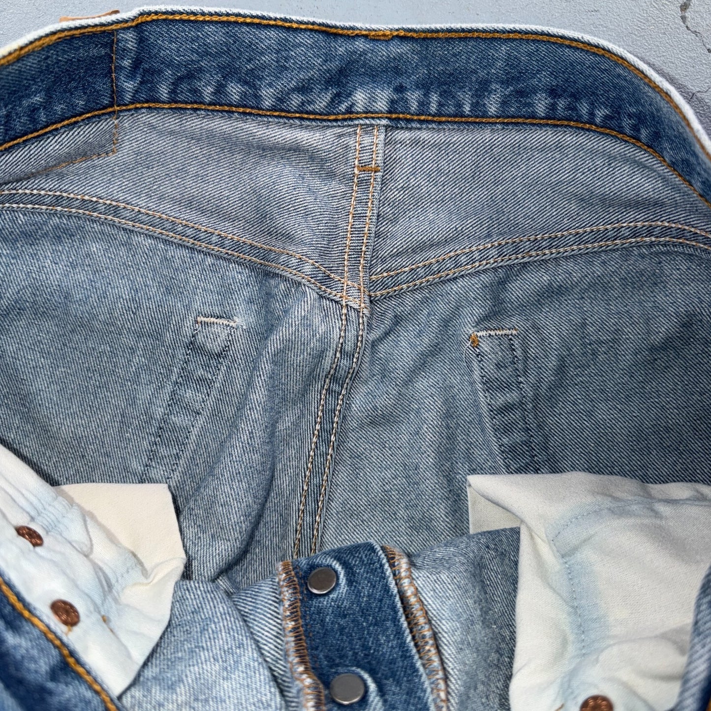 Levis 501 Vintage 90s Y2K XX Straight Leg Jeans Blue Light Wash 36x34 Act 34x30