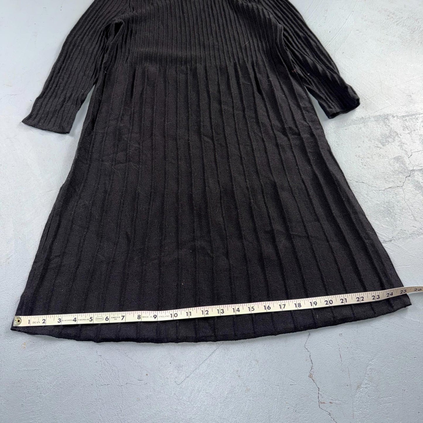Eileen Fisher Wool Knit Ribbed and Pleated Black Shift Dress Cute Classy