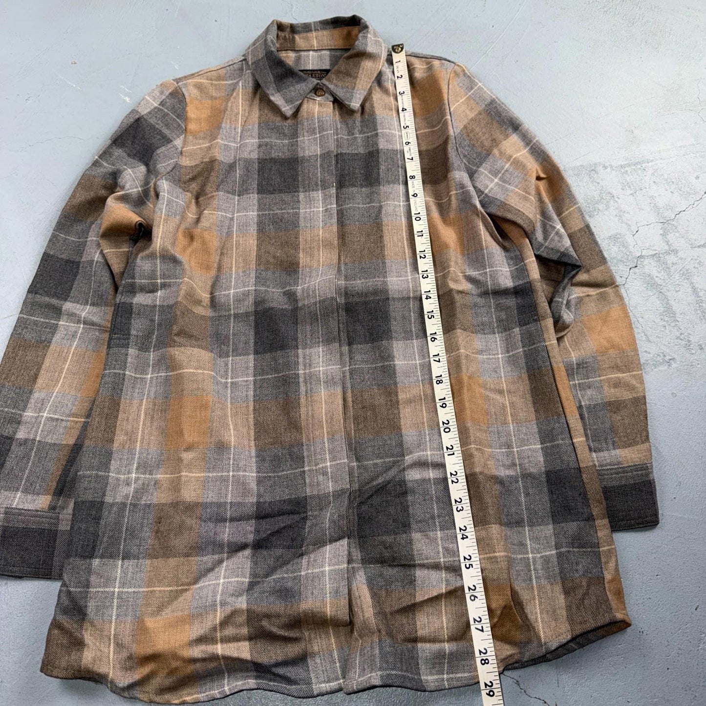 Pendleton Brown Gray Beige Plaid 100% Wool Hidden Button Shirt Women's XS USA