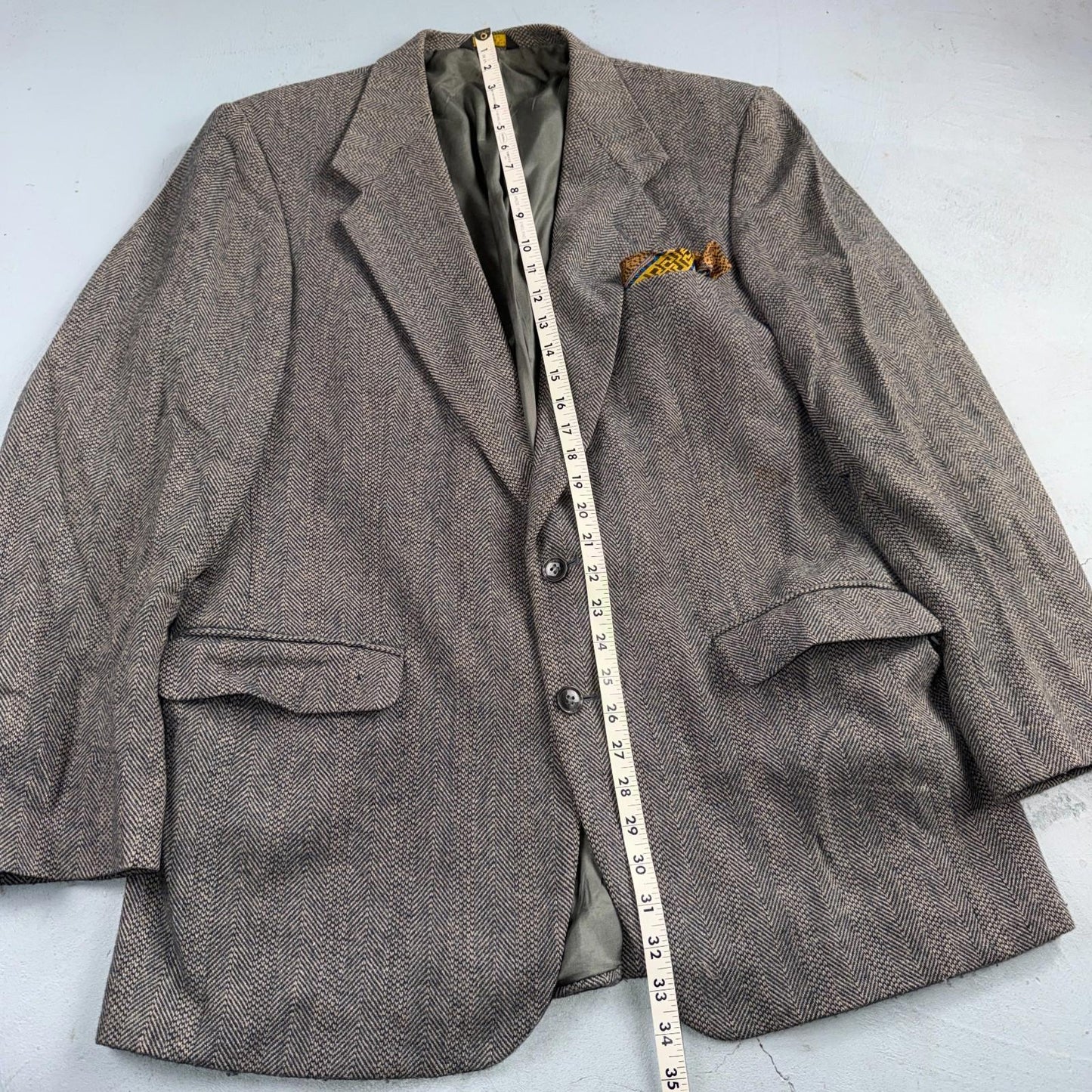 VTG Farah Wool Tweed Blazer Jacket Sport Suit Coat Gray Size 42L Herringbone
