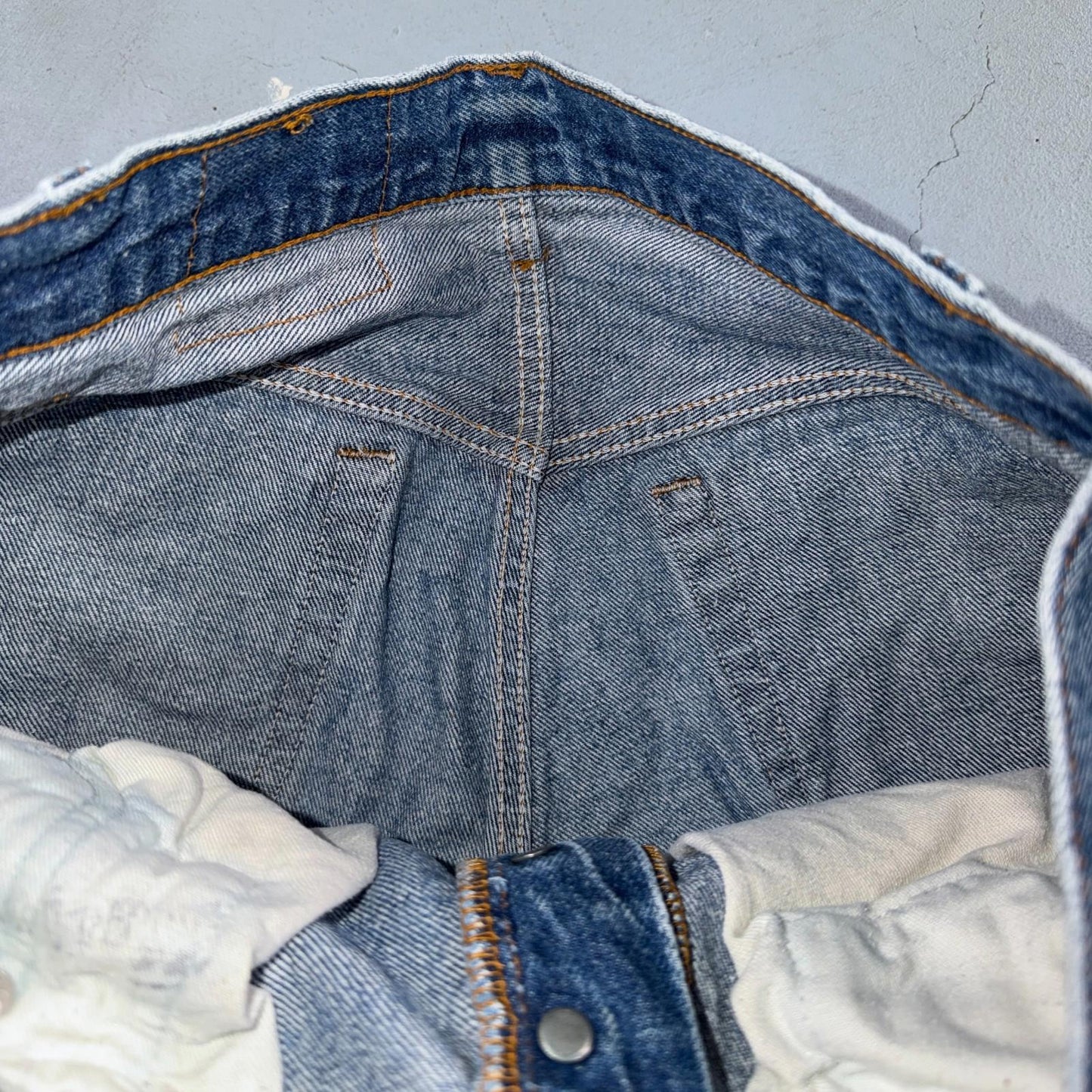 Levis 501 Vintage 80s USA XX Straight Leg Jeans Blue Med Wash 33x32 Act 31x31