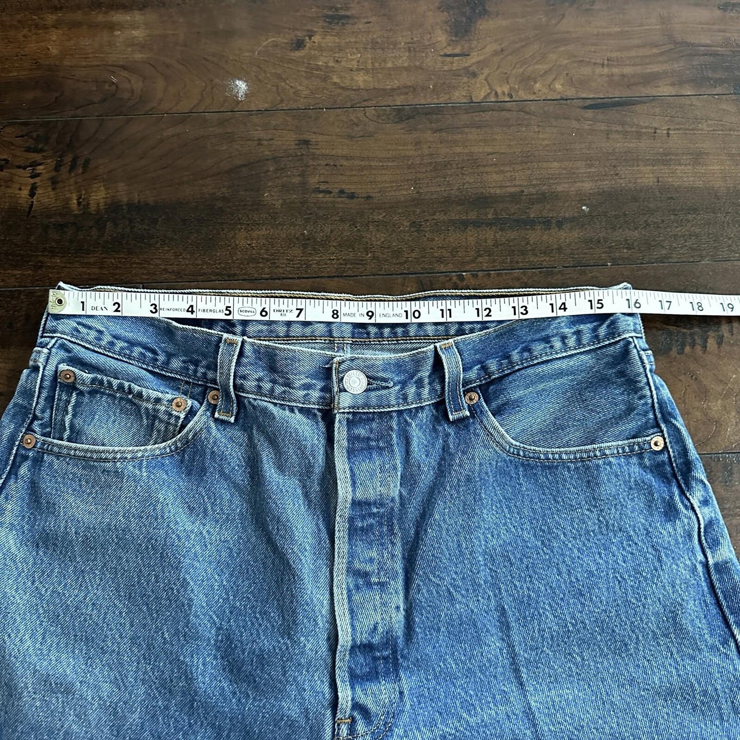Levis 501 Vintage 90s Straight Leg XX Capri Jeans 36x34 Light Wash Act 32x25