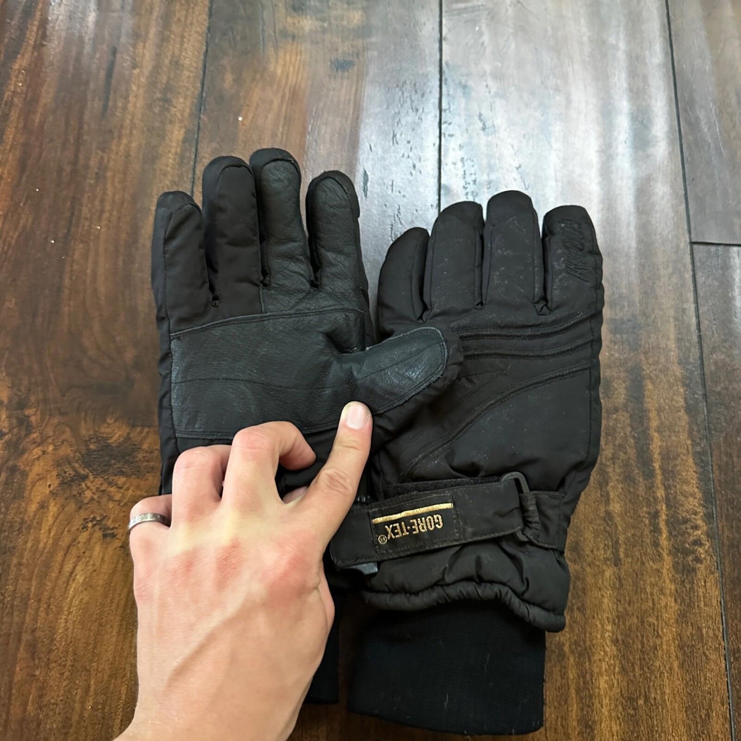 Gordini Winter Gloves Women Size Small Leather Palm Gore-Tex VTG 90s
