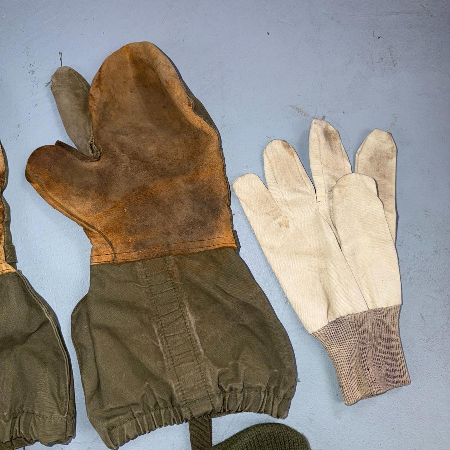 Mitten Shells Cold Weather Trigger Finger M-1951 Military Lot Collection Gloves