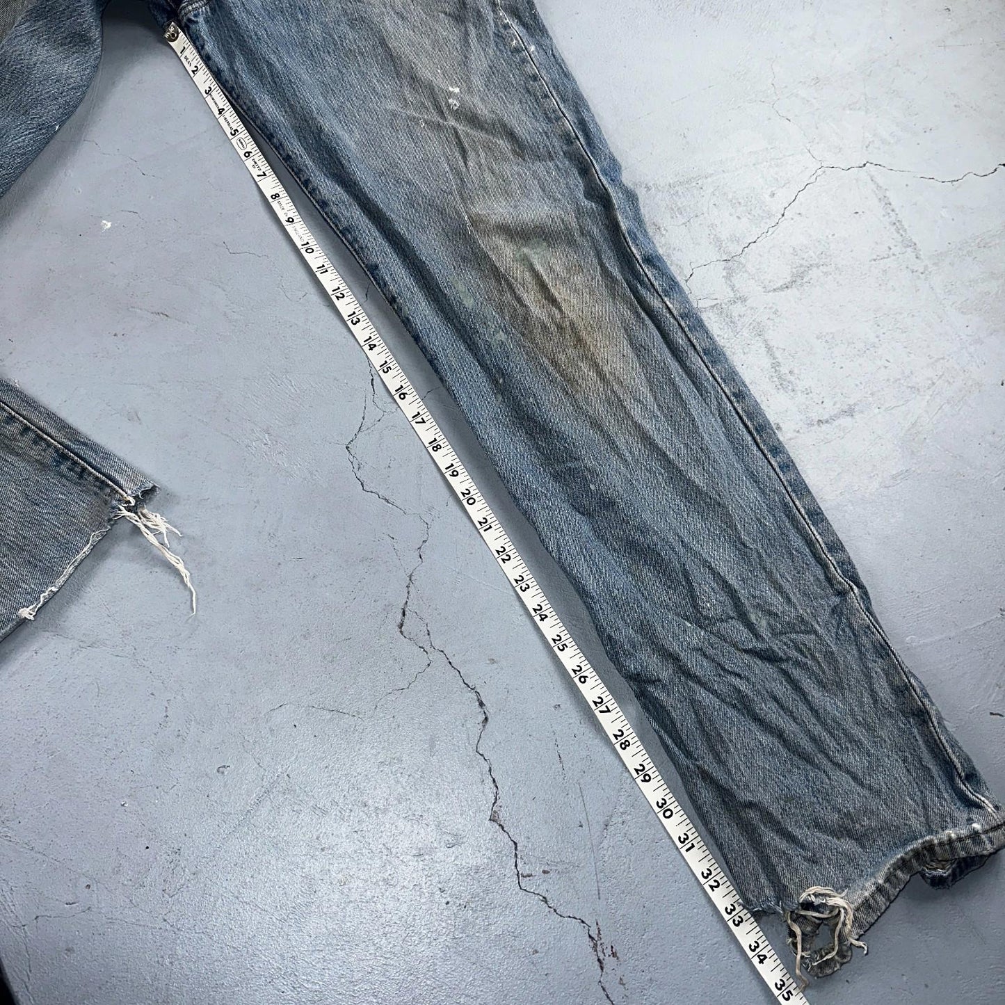 Levis 501 Vintage Y2K XX Straight Leg Jeans Blue Light Wash 35x34 Act 34x34